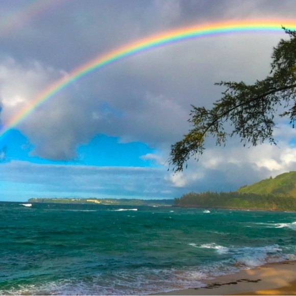 Maui Soap Company🌈5-Rainbow Mini Soap Set / 5 x 1.2 oz. soaps / Authentic / NIP - Picture 3 of 3